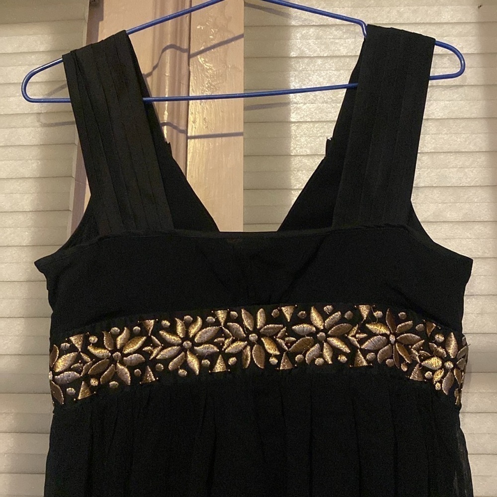 Banana Republic black dress with gold detail. Vintage. From early 2000s. - Picture 5 of 5